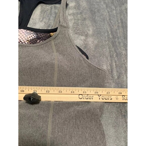 Prana Tank Top Womens Small Gray Contrast Built in Bra Sleeveless‎ Athleisure - Picture 8 of 10